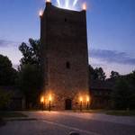 Turm in Flammen