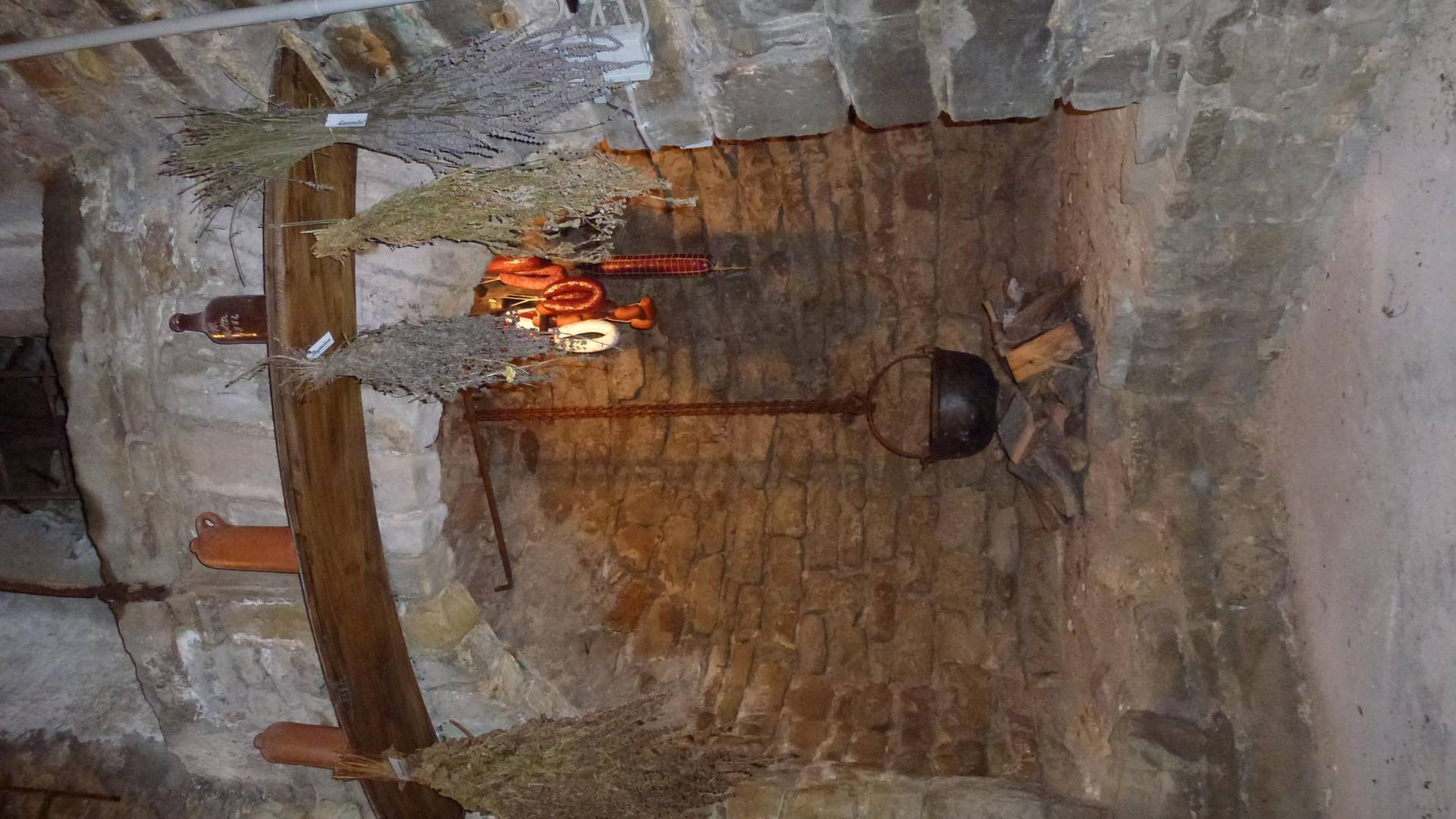 kaminzimmer im burgturm
