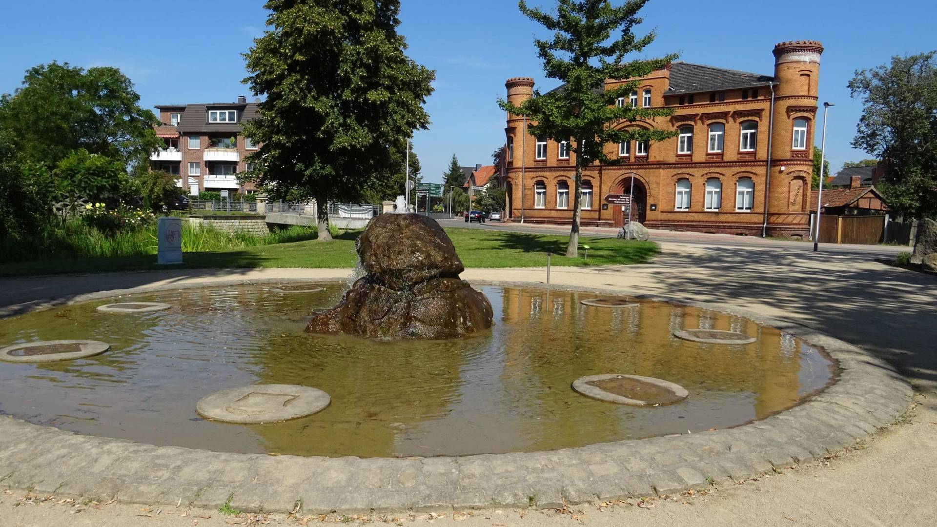 stadtbrunnen am d mmchen