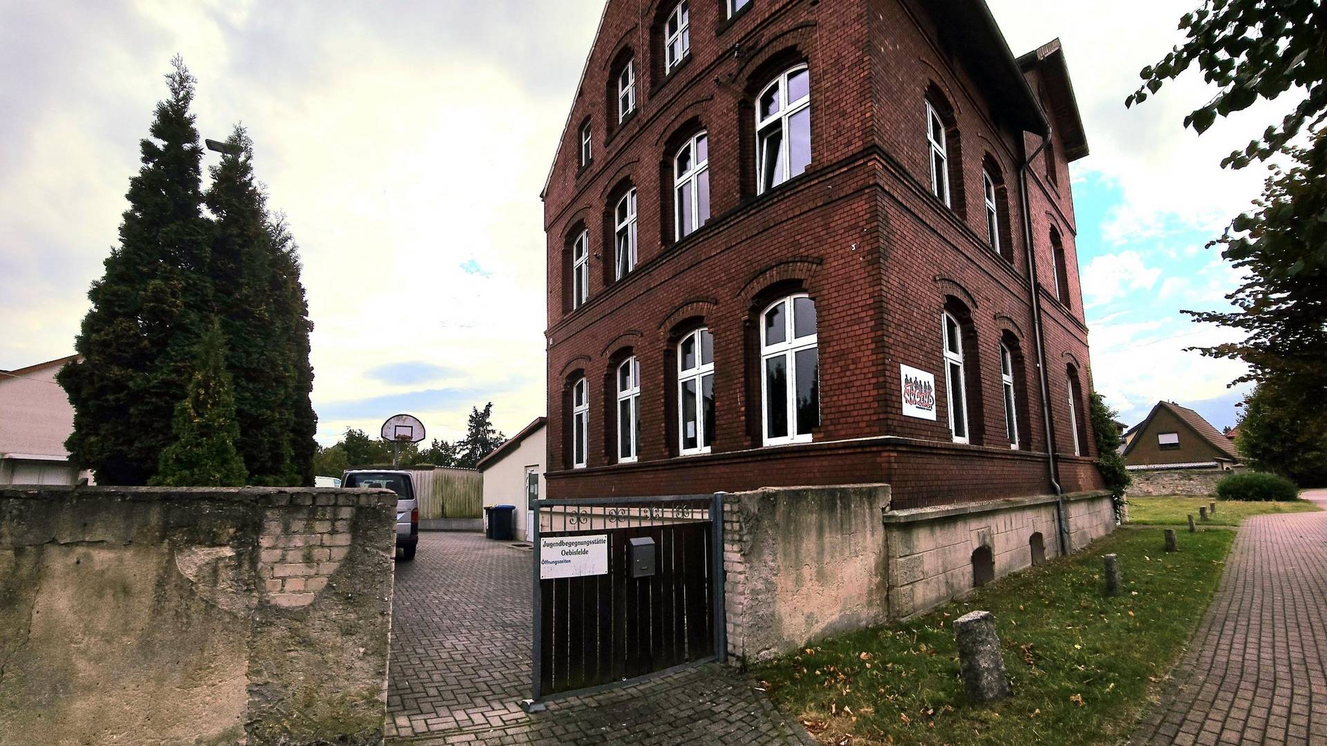 bild 1 geb ude au enansicht bild 1 geb ude au enansicht