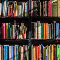 bibliothek © Pixabay